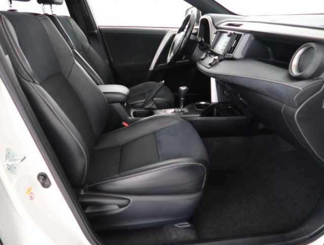 Toyota RAV 4  2.5 Hybrid 