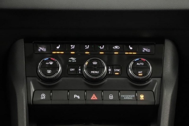 Škoda Karoq  1.5 TSI Style Plus