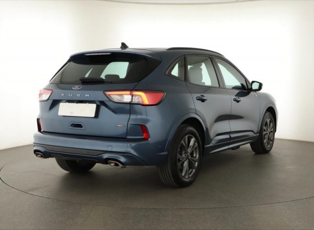 Ford Kuga  2.5 Plug-in Hybrid 