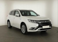 Mitsubishi Outlander  2.4 PHEV 