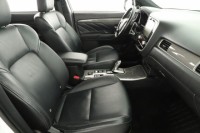 Mitsubishi Outlander  2.4 PHEV 