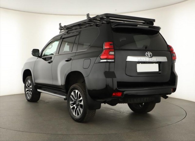 Toyota Land Cruiser  2.8 D-4D 
