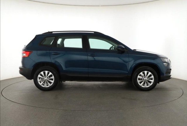 Škoda Karoq  1.0 TSI 