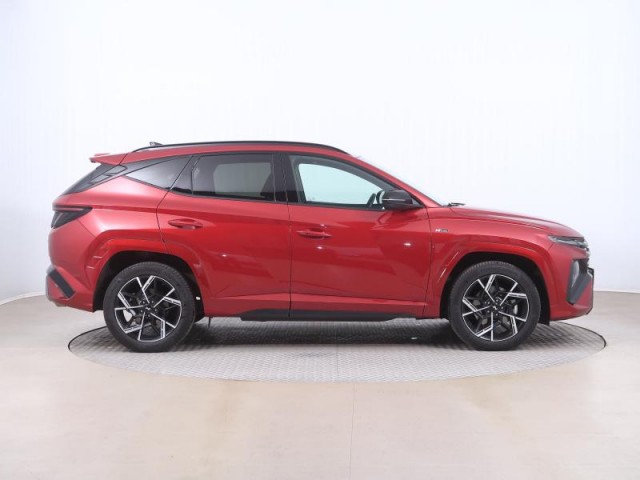 Hyundai Tucson  1.6 T-GDI 48V MHEV N-Line