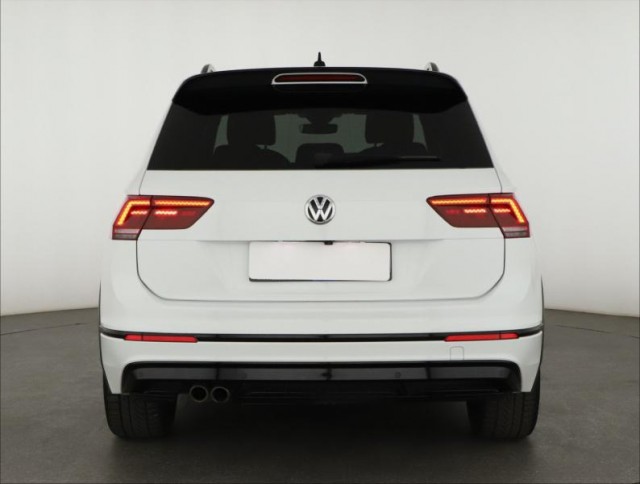 Volkswagen Tiguan  2.0 TDI R-Line