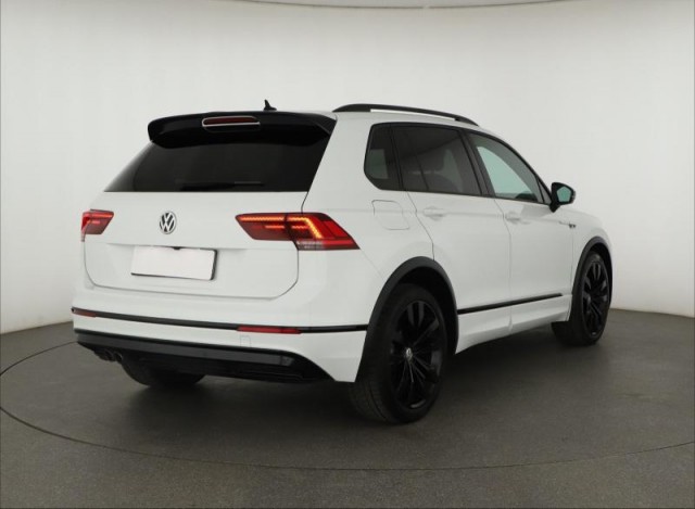 Volkswagen Tiguan  2.0 TDI R-Line