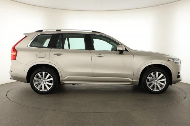 Volvo XC90  D5 AWD 