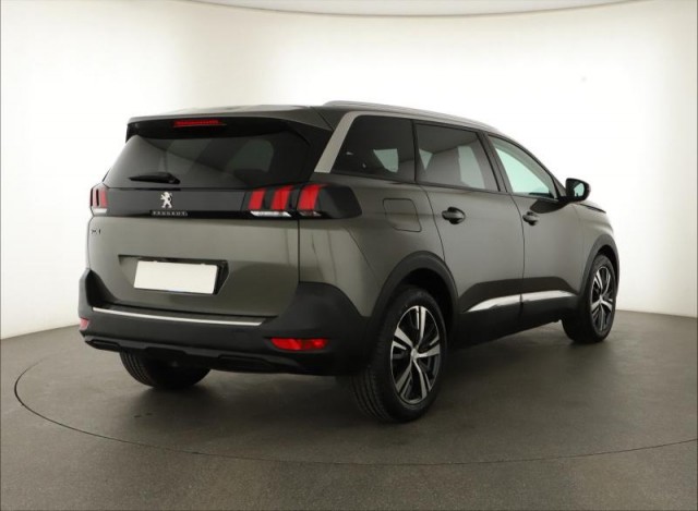 Peugeot 5008  1.5 BlueHDi Allure