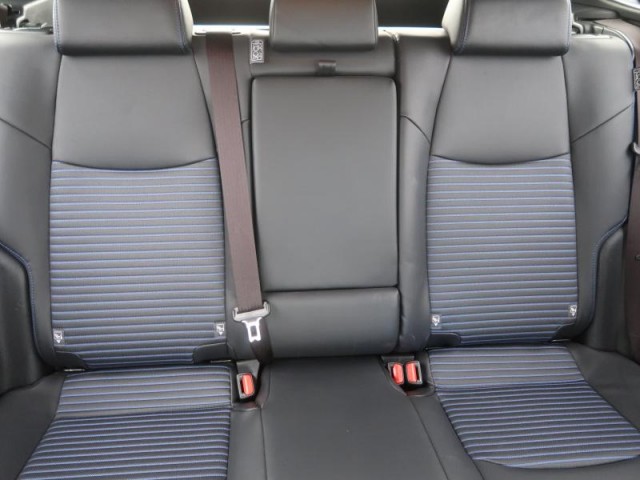 Toyota RAV 4  2.5 Hybrid Selection VIP