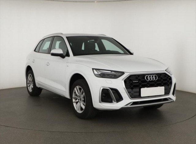 Audi Q5  40 TDI S line