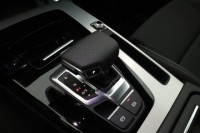 Audi Q5  40 TDI S line