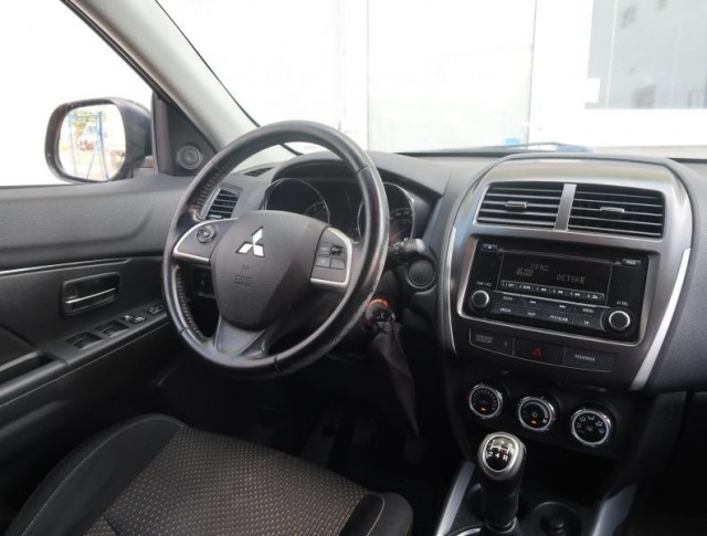 Mitsubishi ASX  1.6 MIVEC 
