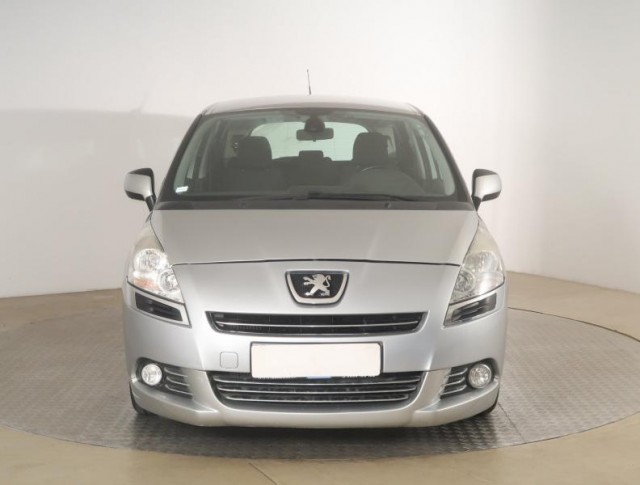 Peugeot 5008  1.6 HDi 
