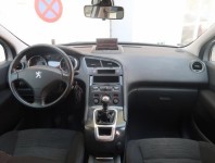 Peugeot 5008  1.6 HDi 