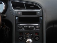 Peugeot 5008  1.6 HDi 
