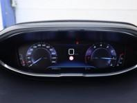 Peugeot 3008  1.2 PureTech 