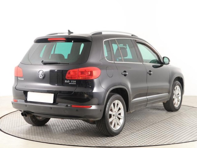Volkswagen Tiguan  2.0 TDI 