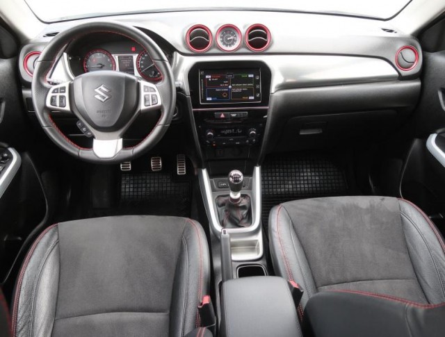 Suzuki Vitara  1.4 BoosterJet S