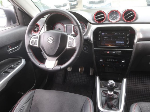 Suzuki Vitara  1.4 BoosterJet 
