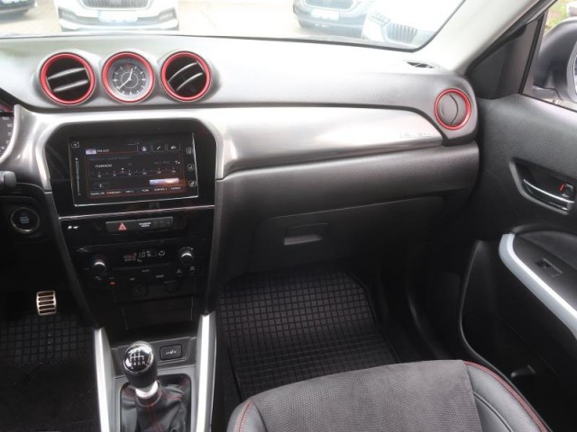 Suzuki Vitara  1.4 BoosterJet 