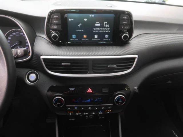 Hyundai Tucson  1.6 GDI Family