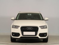Audi Q3  2.0 TDI basis