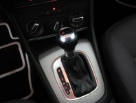 Audi Q3  2.0 TDI basis
