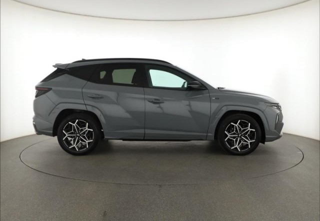 Hyundai Tucson  1.6 T-GDI 48V MHEV N-Line