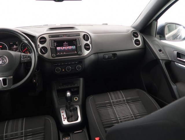 Volkswagen Tiguan  2.0 TDI Sport