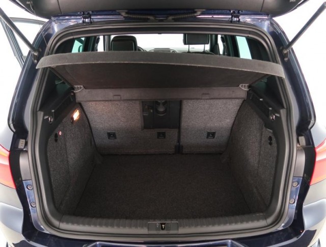 Volkswagen Tiguan  2.0 TDI Sport