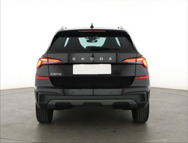 Škoda Kamiq  1.0 TSI Drive