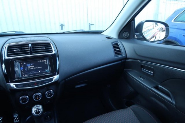 Mitsubishi ASX  1.6 MIVEC Instyle