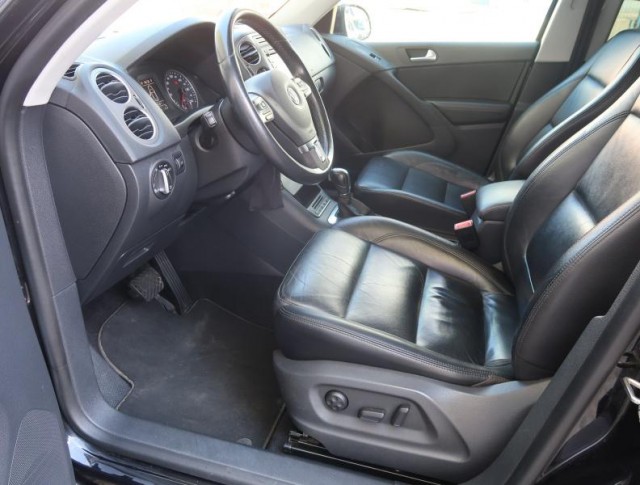 Volkswagen Tiguan  2.0 TSI Exclusive