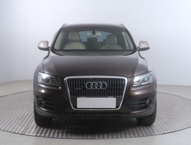 Audi Q5  2.0 TDI sport
