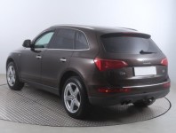 Audi Q5  2.0 TDI sport