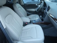 Audi Q5  2.0 TDI sport