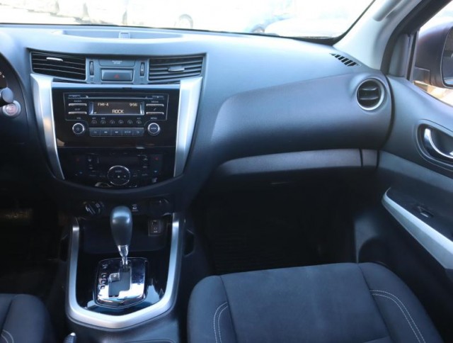 Nissan Navara  2.3 dCi 