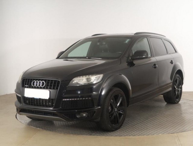 Audi Q7  3.0 TDI S-Line