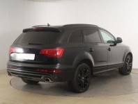 Audi Q7  3.0 TDI S-Line