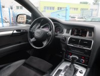 Audi Q7  3.0 TDI S-Line