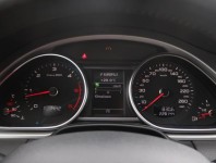 Audi Q7  3.0 TDI S-Line
