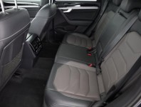Volkswagen Touareg  3.0 TDI R-Line