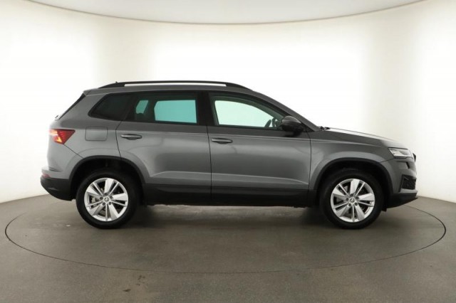 Škoda Karoq  1.5 TSI Fresh