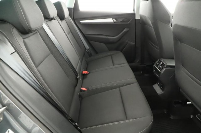 Škoda Karoq  1.5 TSI Fresh