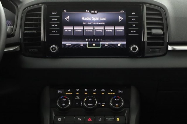 Škoda Karoq  1.5 TSI Fresh