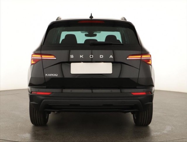 Škoda Karoq  1.5 TSI Fresh
