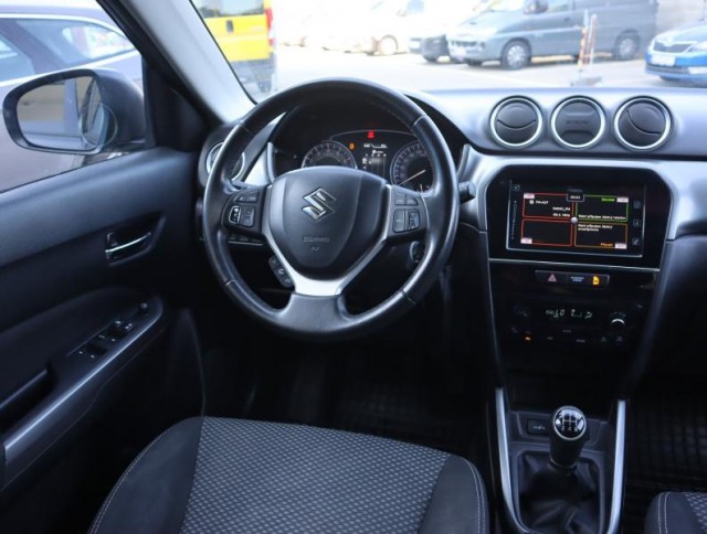 Suzuki Vitara  1.0 BoosterJet 