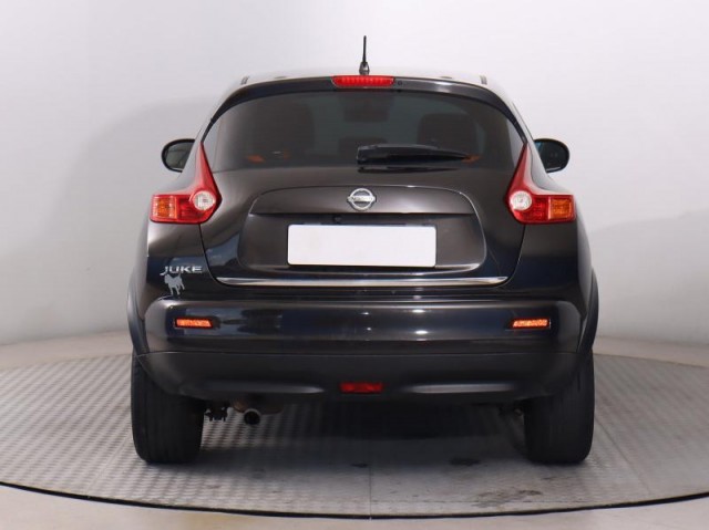 Nissan Juke  1.6 i 