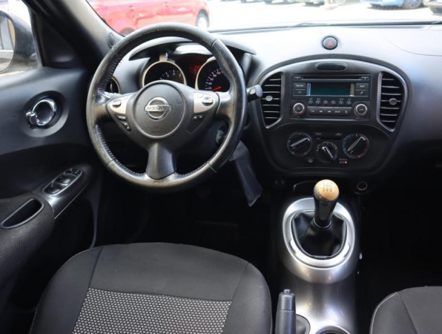 Nissan Juke  1.6 i 