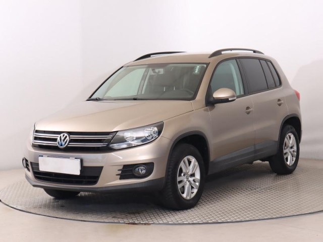 Volkswagen Tiguan  2.0 TDI 